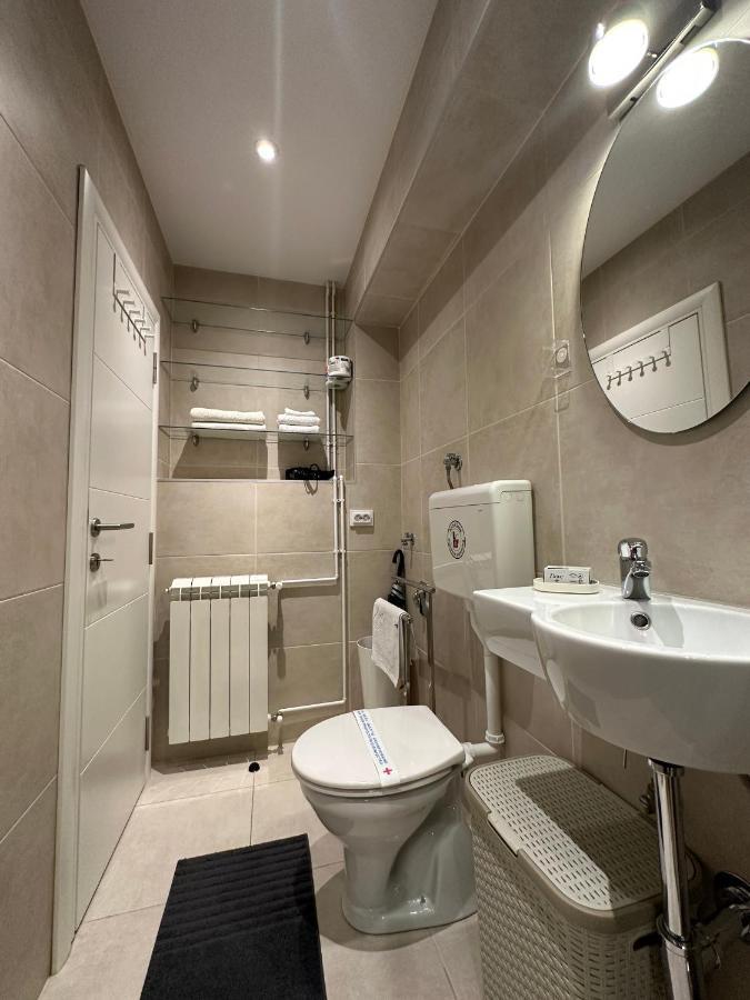 Cherrycity Apartments Belgrado Esterno foto