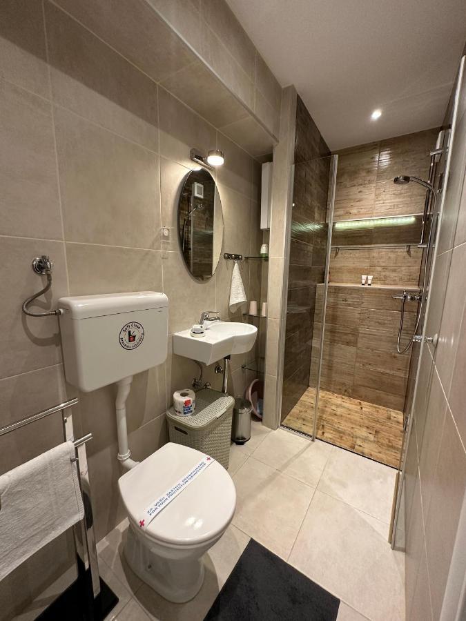 Cherrycity Apartments Belgrado Esterno foto