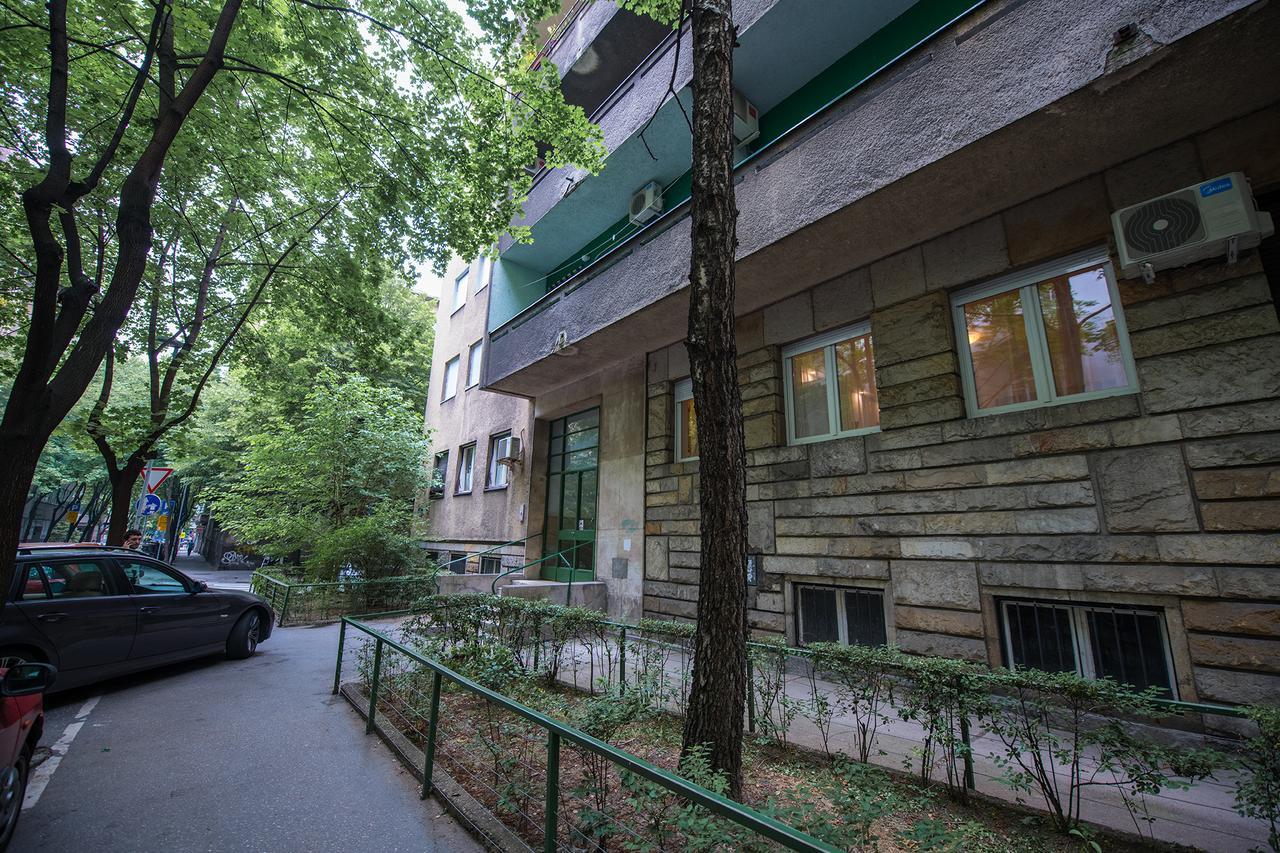 Cherrycity Apartments Belgrado Esterno foto